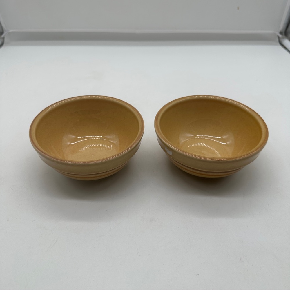 Pfaltzgraff Tan Bowls Set